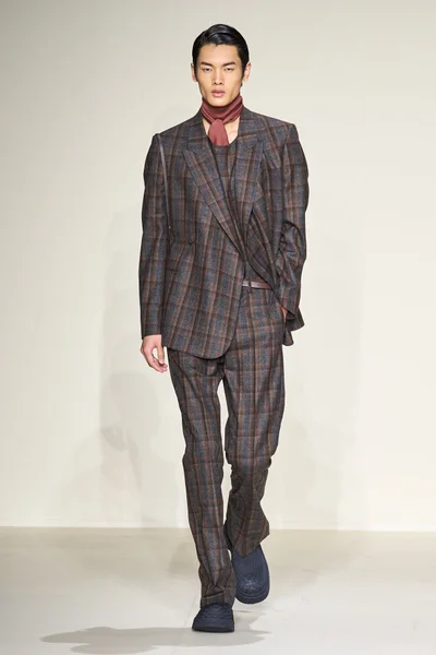 Look 55